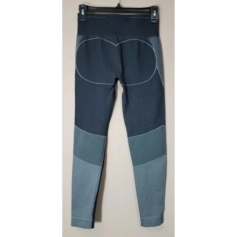 Gymshark Seamless Leggings Women Gray Logo Spellout‎ Stretch